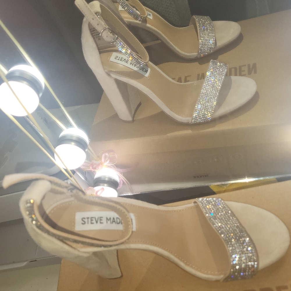 Steve-Madden - Picture 2 of 4